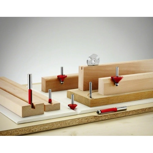 Bosch - Expert Serisi Ahşap İçin Çift Oluklu, Sert Metal Düz Freze Ucu 8*20*56 mm