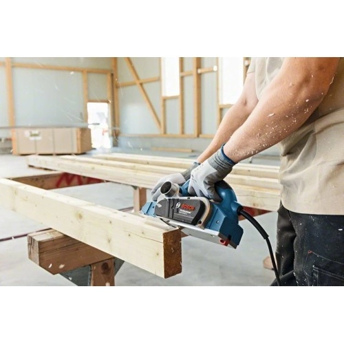 Bosch Professional GHO 26-82 D Planya