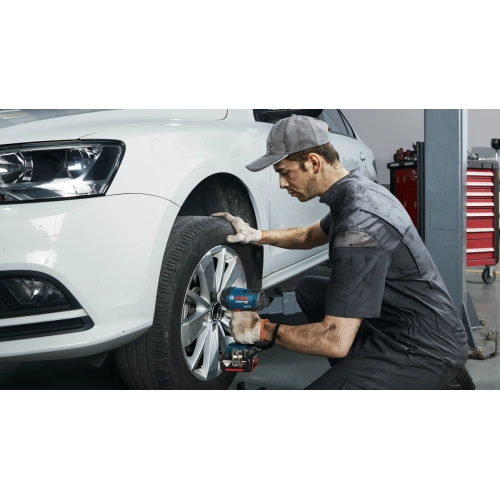 Bosch Professional GDS 18V-400 Akülü Darbeli Somun Sıkma Makinesi (2x5.0Ah)