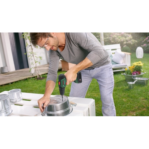 Bosch UniversalDrill 18 Tek Akülü Delme Vidalama Makinesi (1 x 1,5Ah)